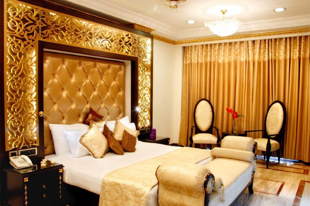 Hotel New Walnut Castle Paharganj Экстерьер фото
